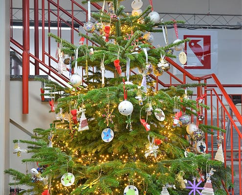 Weihnachtsbaum der Firma Specht